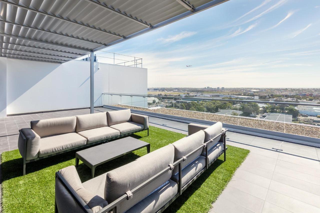 סידני Meriton Suites Mascot Central מראה חיצוני תמונה Rooftop garden