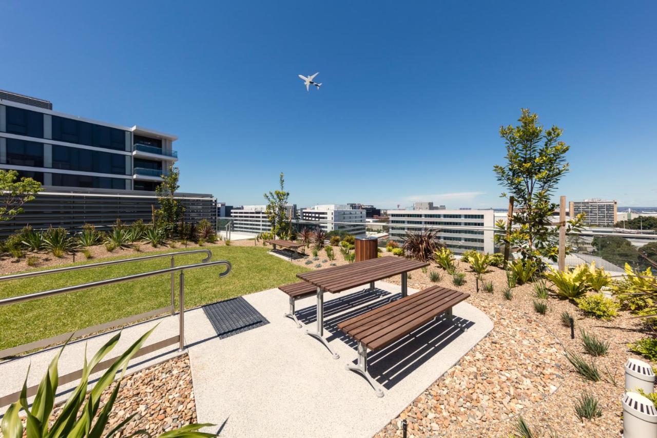 סידני Meriton Suites Mascot Central מראה חיצוני תמונה Rooftop garden